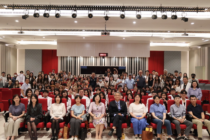 【賀】中山醫學大學職能治療學系112級授袍典禮圖片